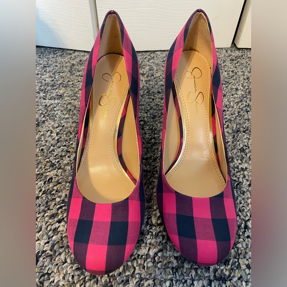 New Jessica Simpson size 8 Blue and Pink Plaid heels